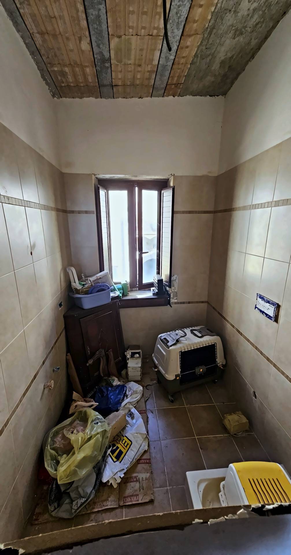 Appartamento con ingresso indipendente in vendita a Montorio al Vomano, Schiavano