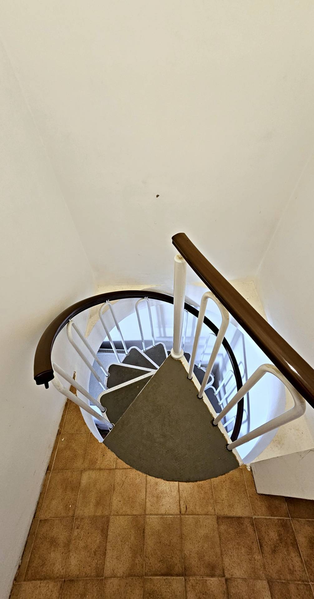 Appartamento con ingresso indipendente in vendita a Montorio al Vomano, Schiavano
