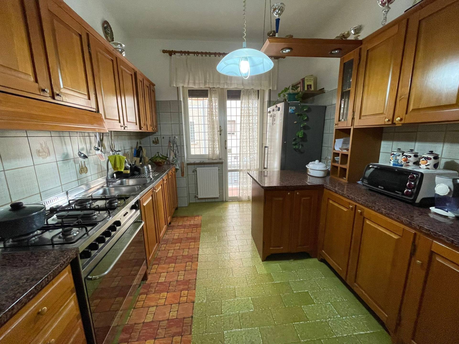 Appartamento in vendita a Monterotondo, Monterotondo Paese