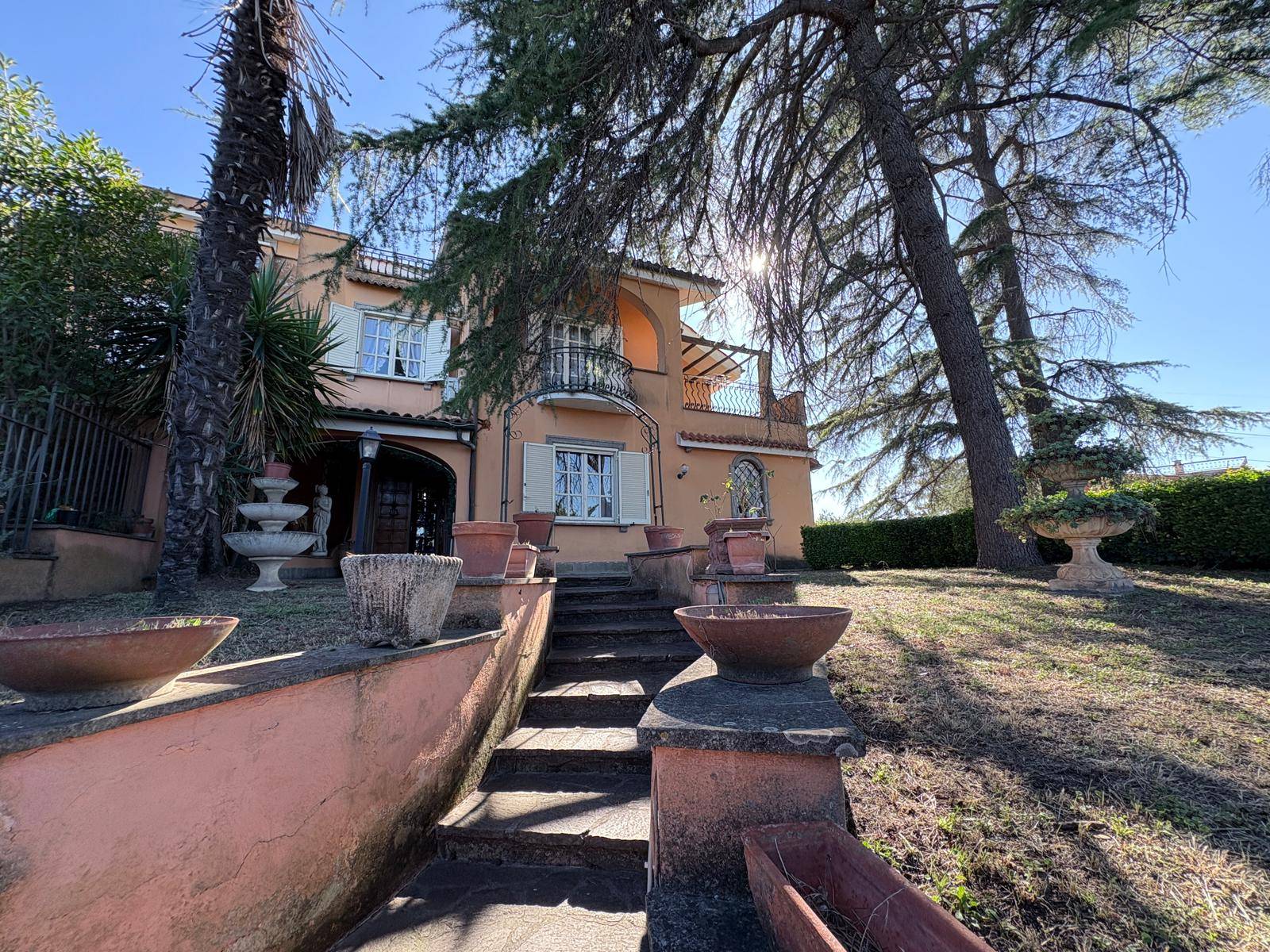 Villa in vendita a Guidonia Montecelio, Marco Simone