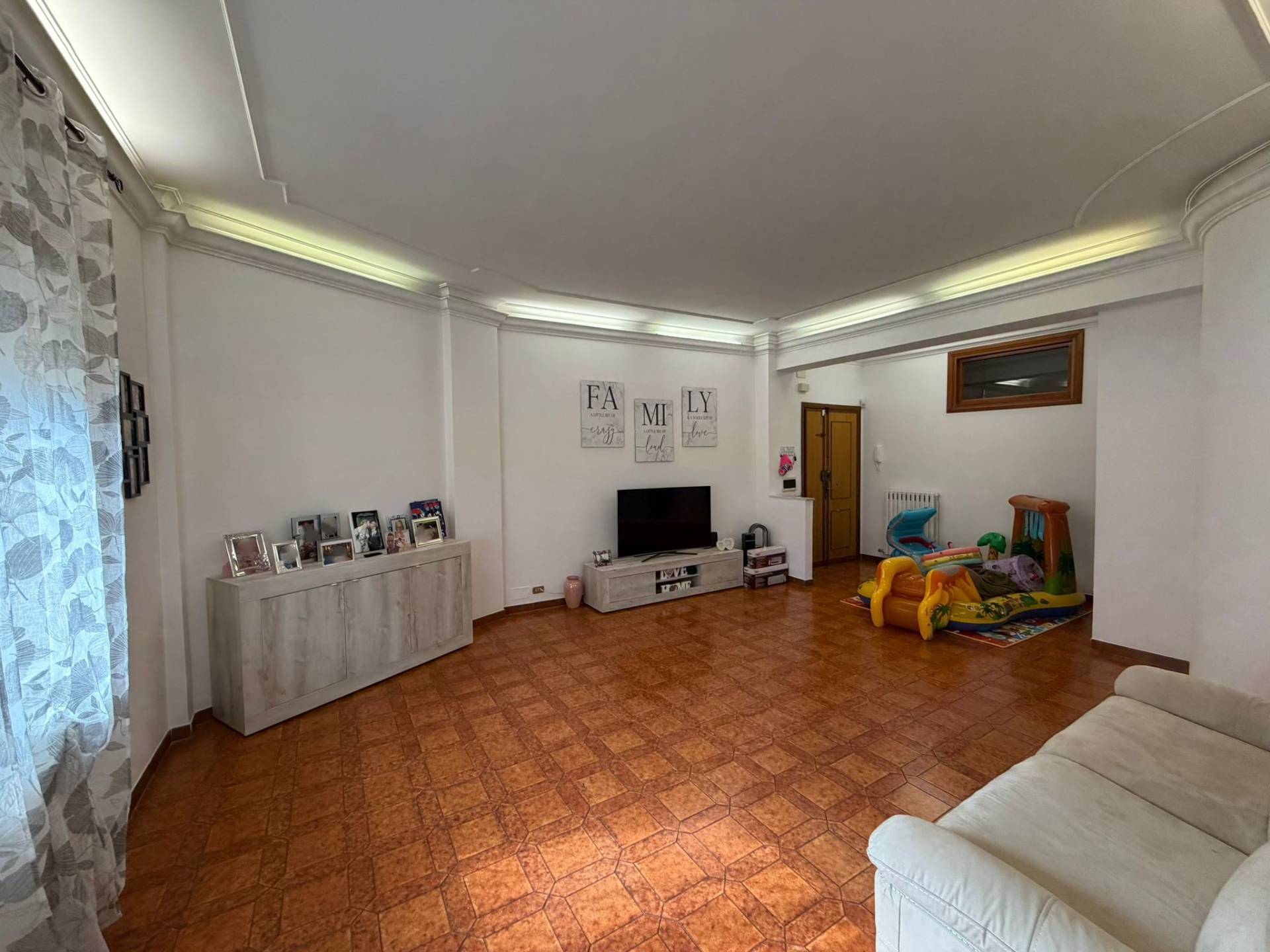 Appartamento in vendita a Monterotondo, Monterotondo Paese