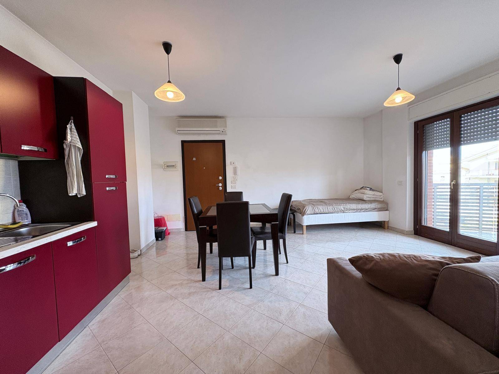 Appartamento in affitto a Monterotondo, Monterotondo Scalo