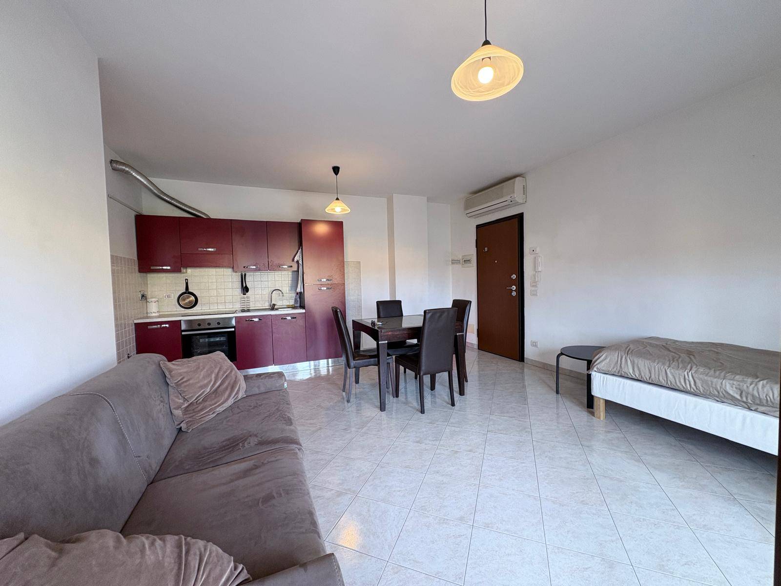 Appartamento in affitto a Monterotondo, Monterotondo Scalo