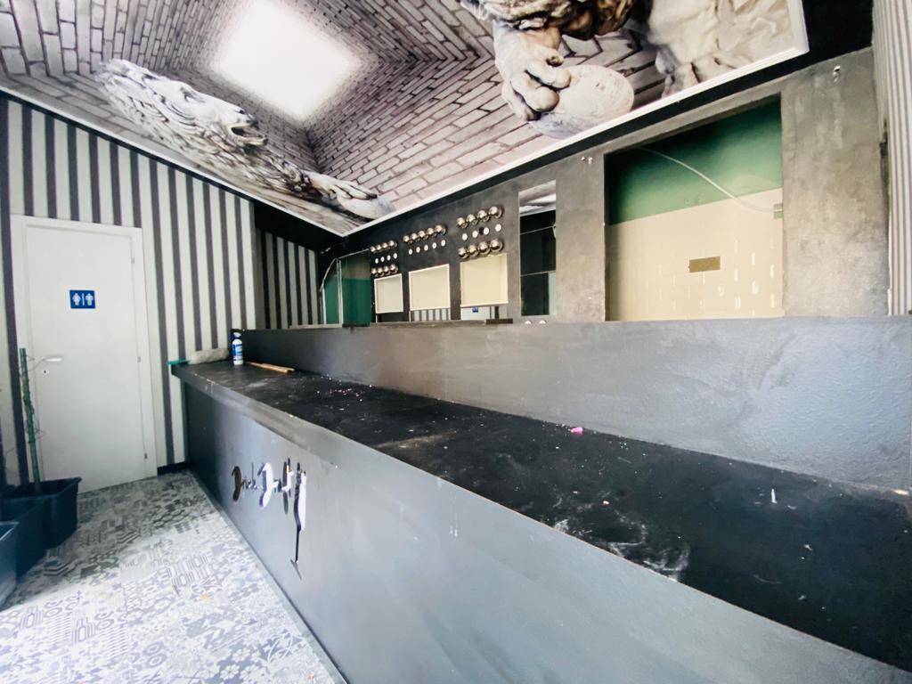 Locale commerciale in vendita a Monterotondo, Monterotondo Paese