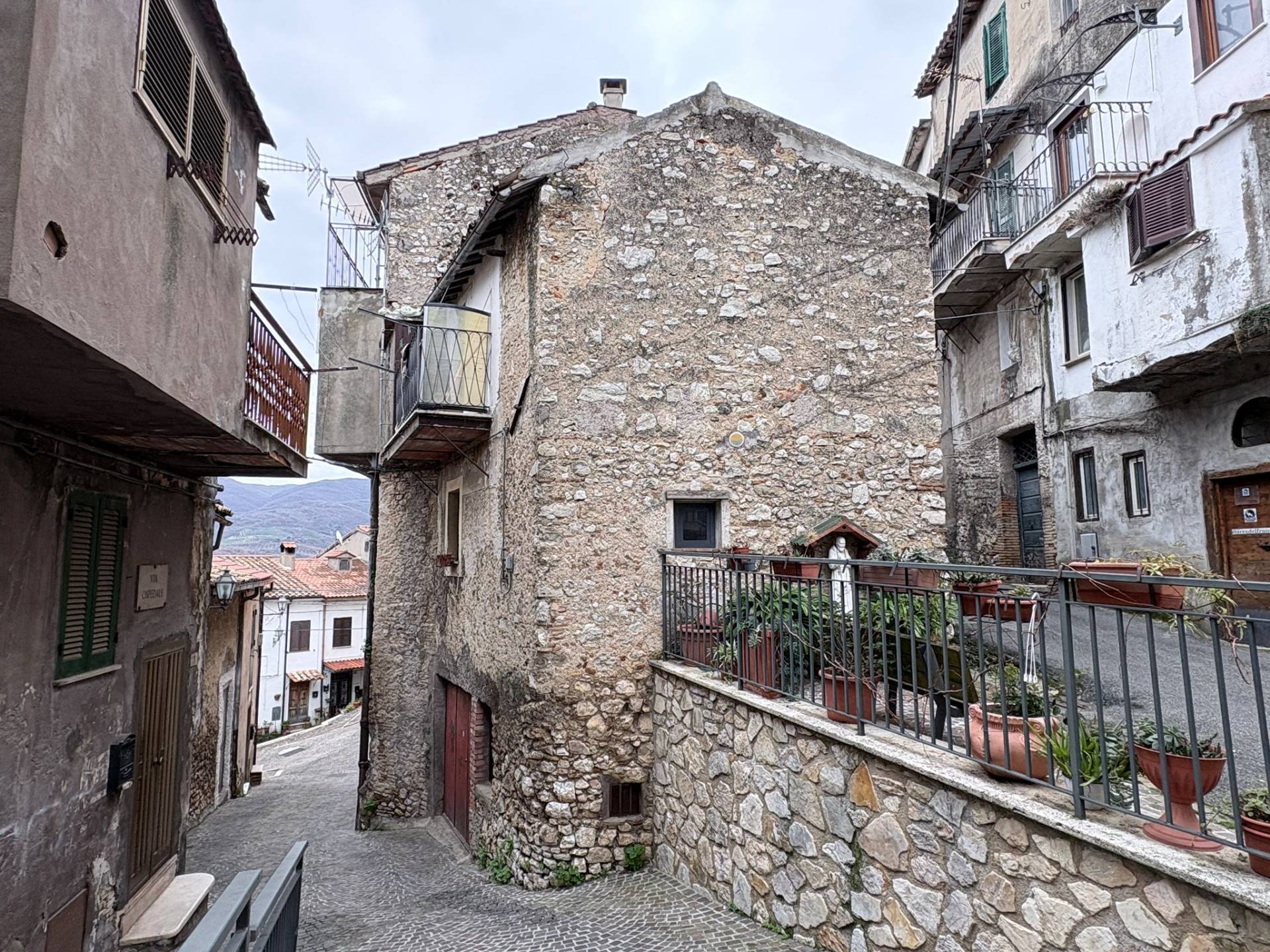 Appartamento in vendita a Scandriglia