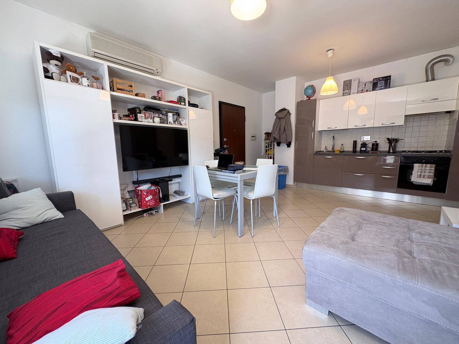 Appartamento in vendita a Monterotondo, Monterotondo Scalo