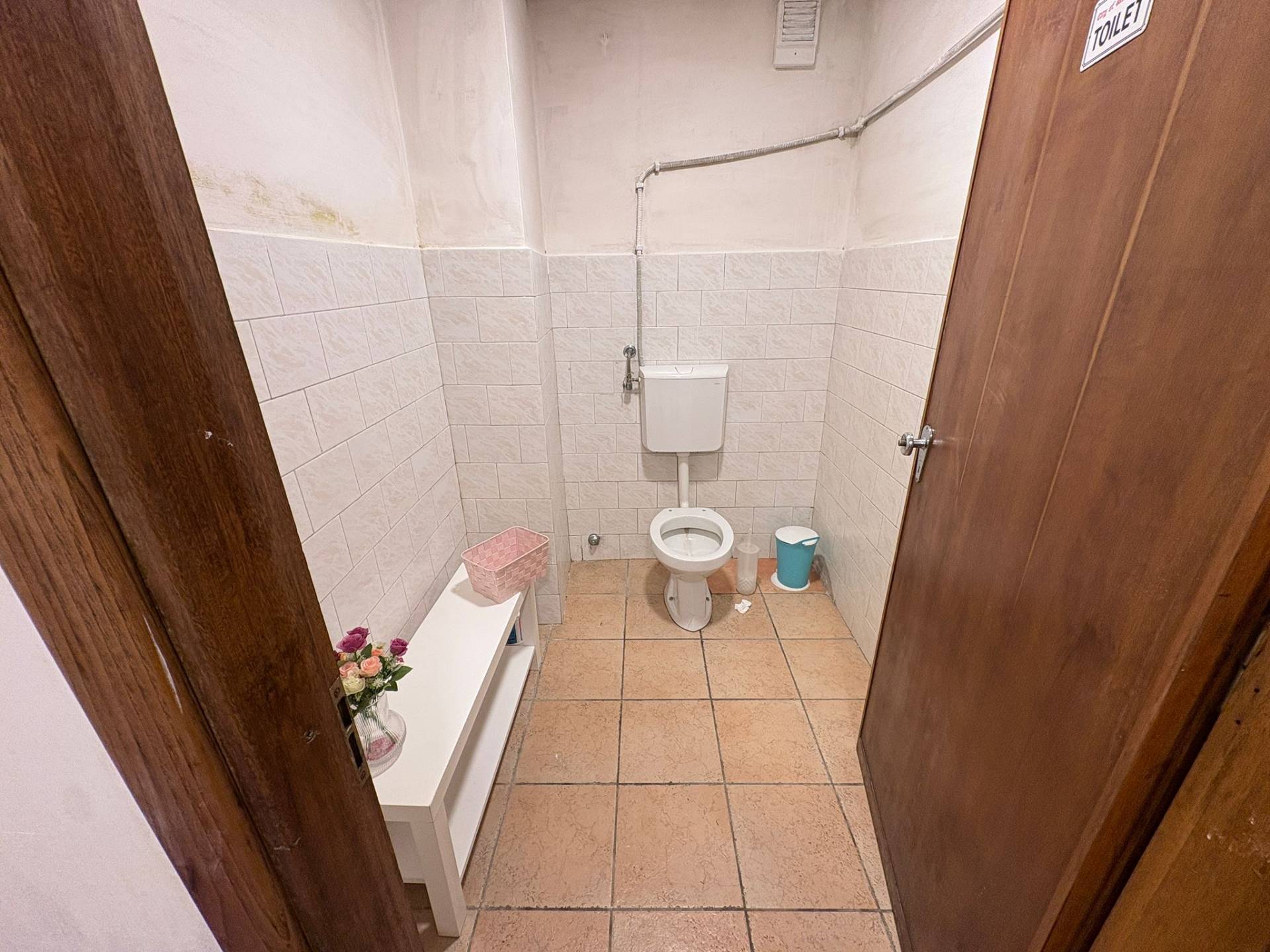 Locale commerciale in affitto a Monterotondo, Monterotondo Paese