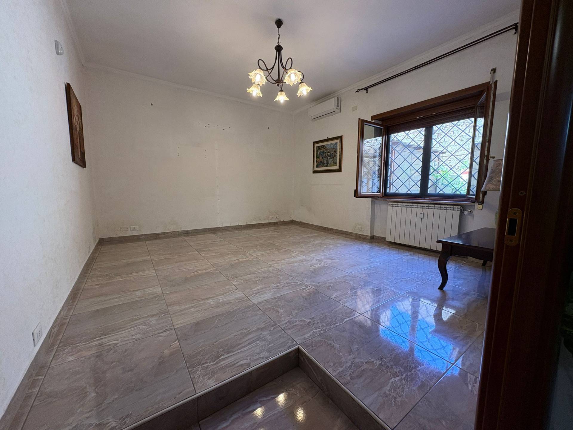 Appartamento in vendita a Monterotondo, Monterotondo Paese