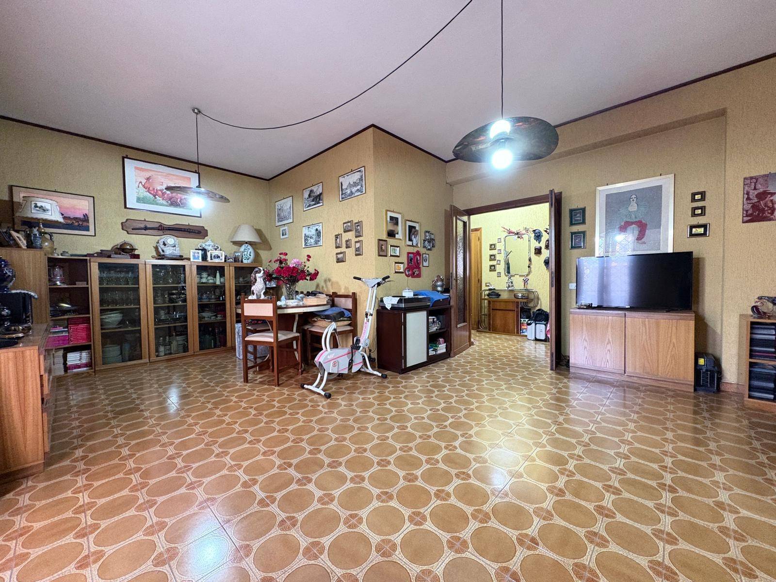 Appartamento in vendita a Monterotondo, Monterotondo Paese