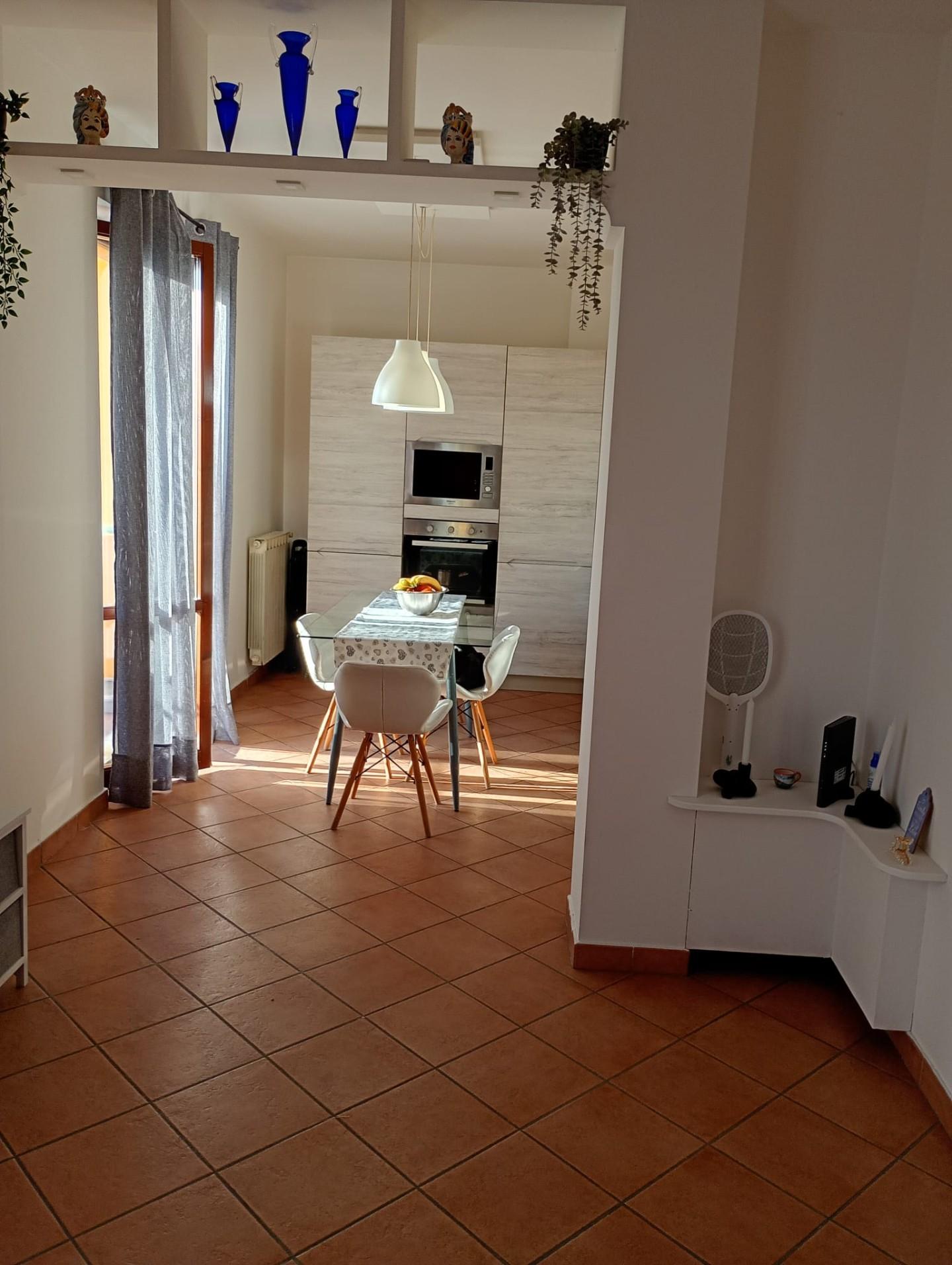 Appartamento in vendita, Massa marina di