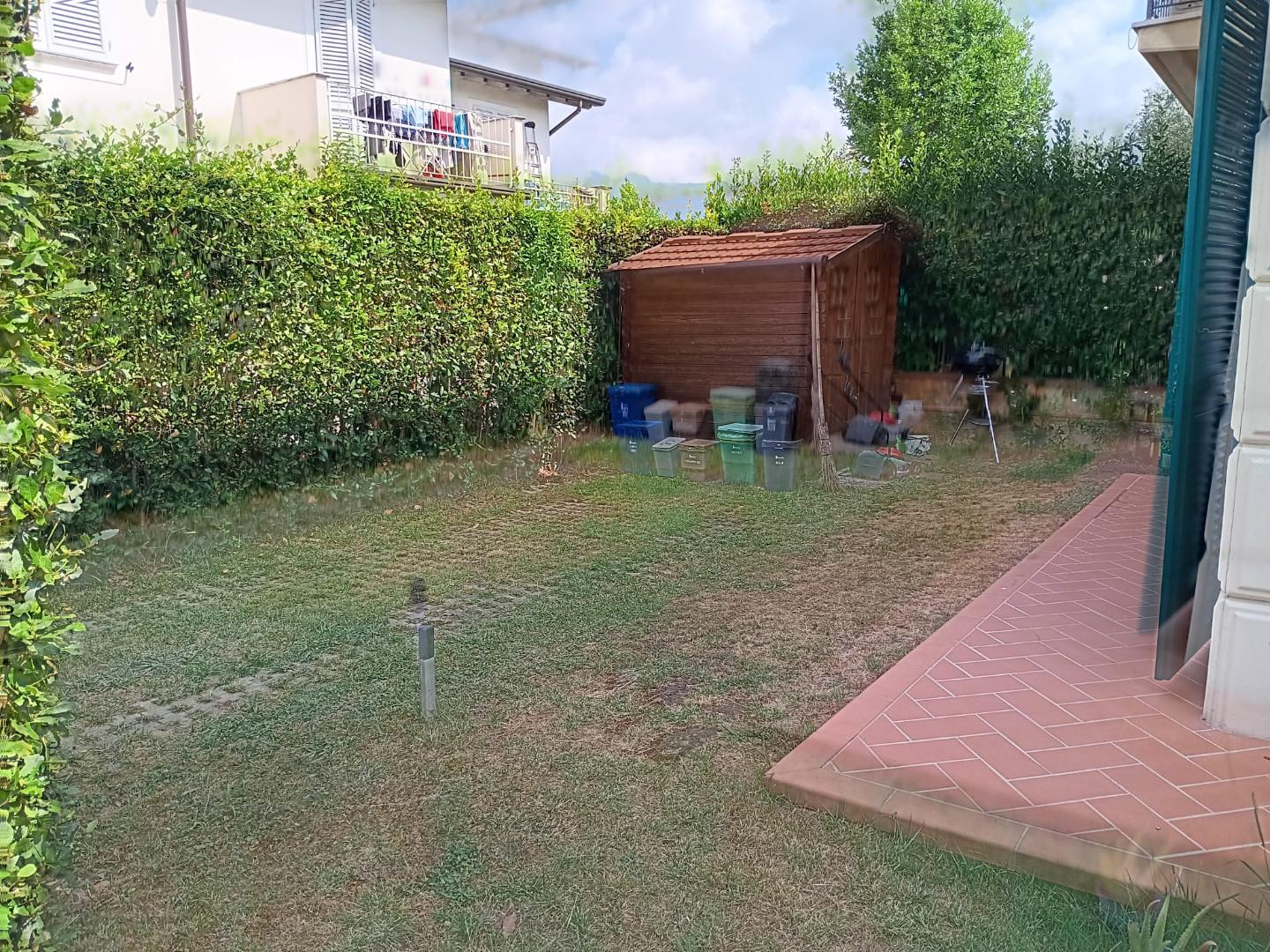 Casa indipendente in vendita, Massa poveromo