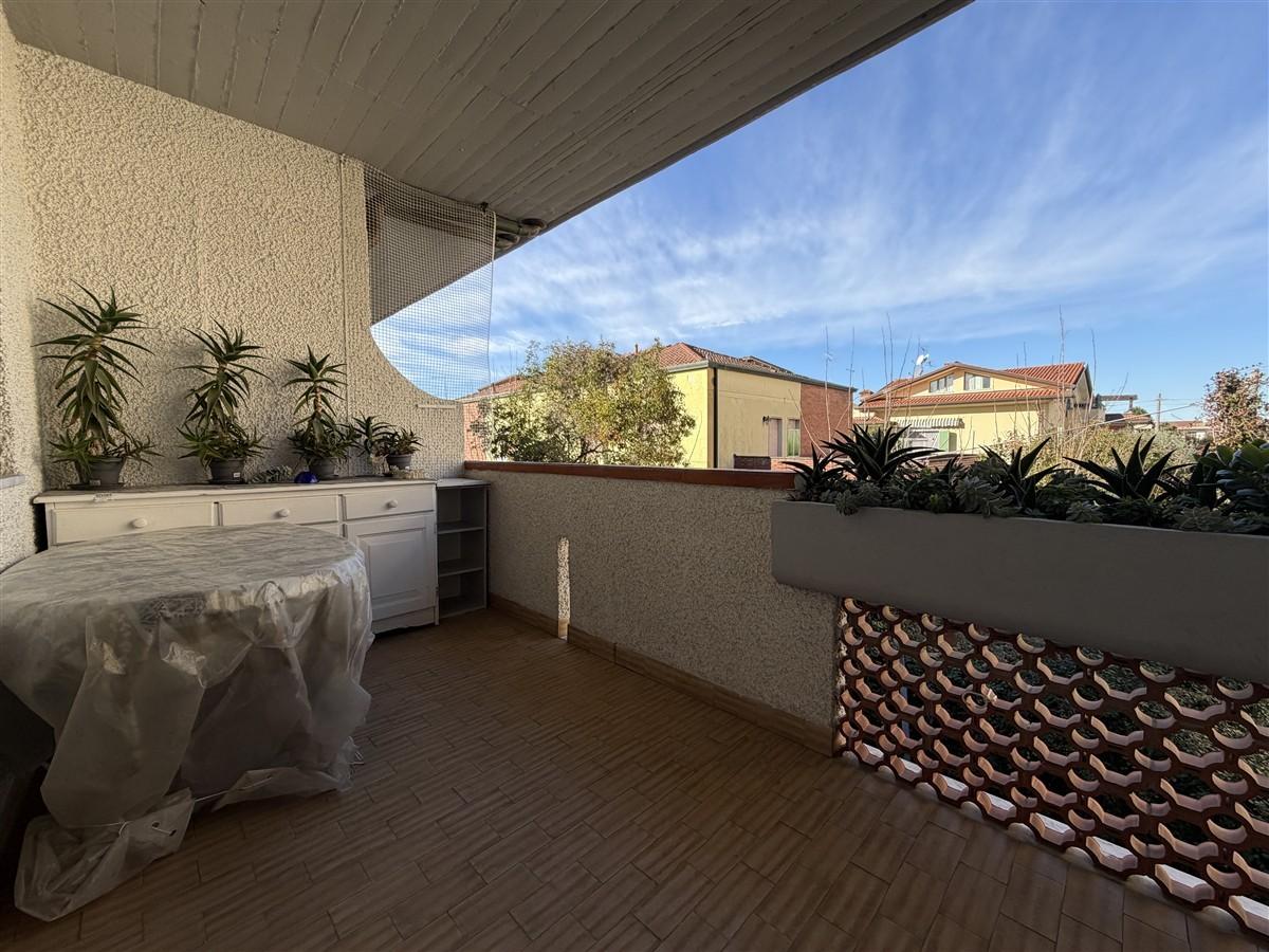 Quadrilocale in vendita, Massa marina di