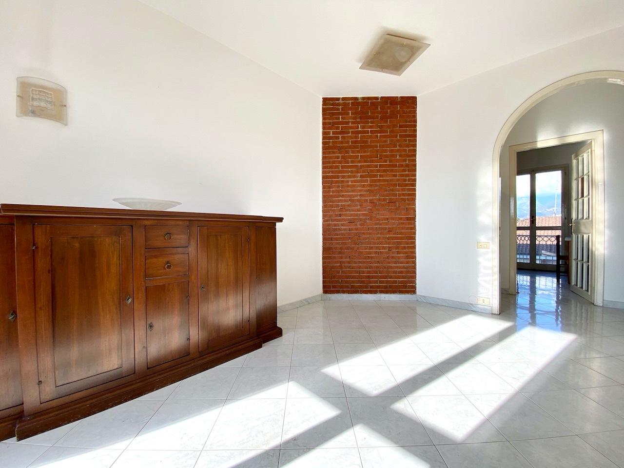 Appartamento in vendita, Massa ronchi