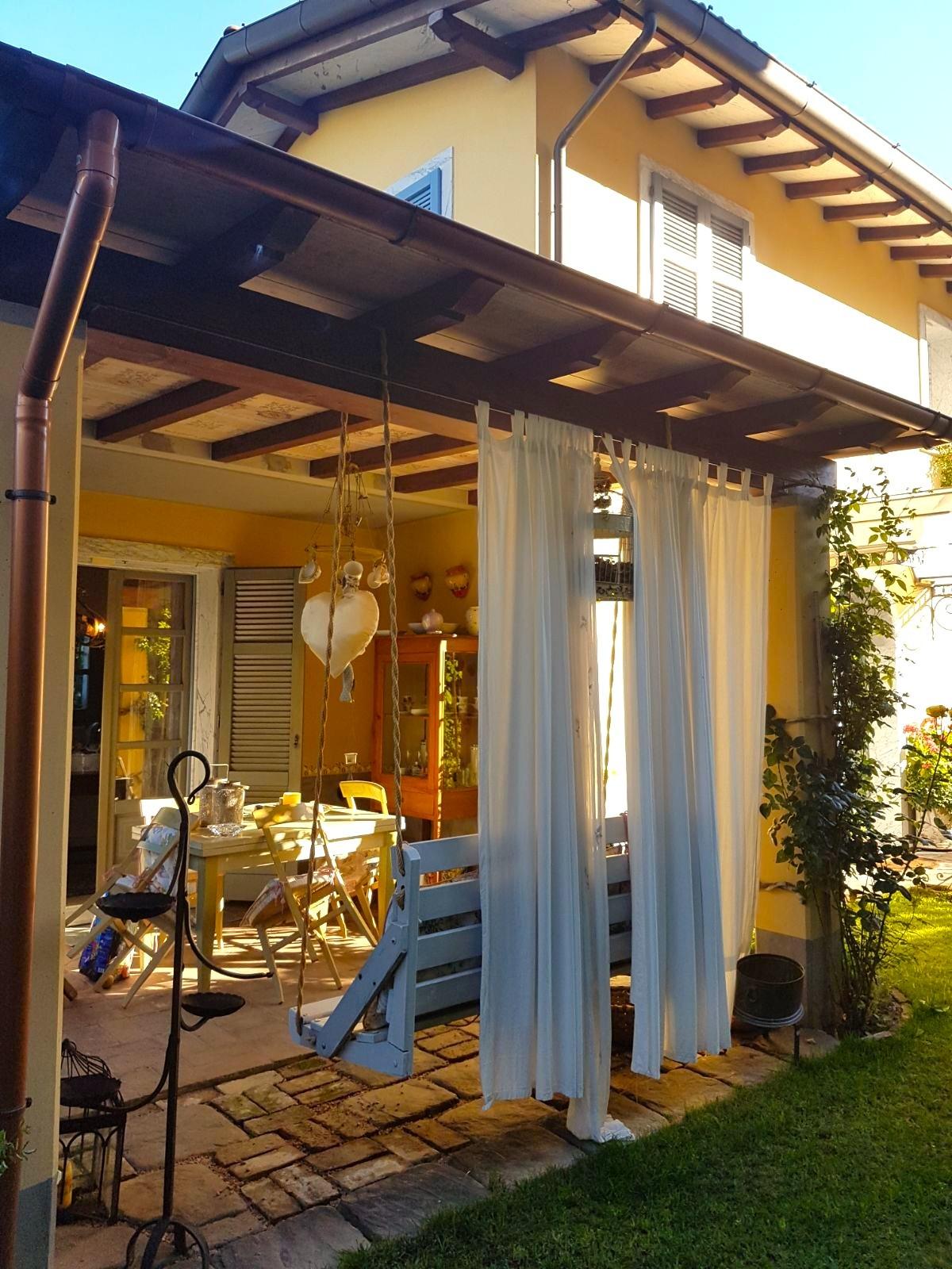 Casa indipendente con giardino a Massa