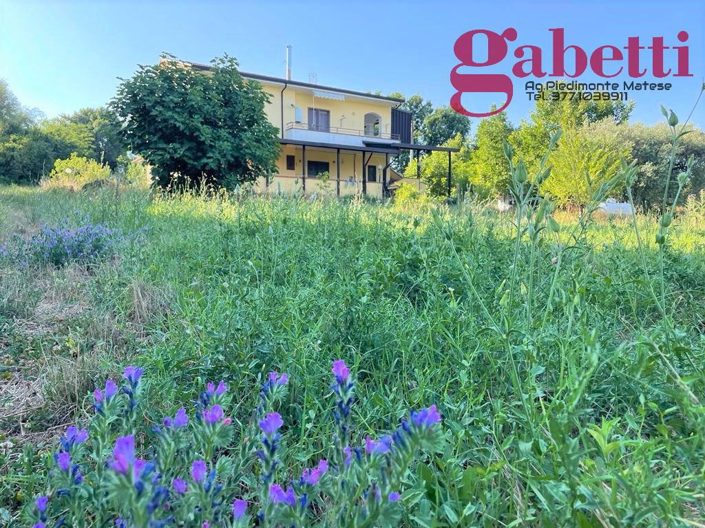 Casa indipendente con giardino a Caiazzo