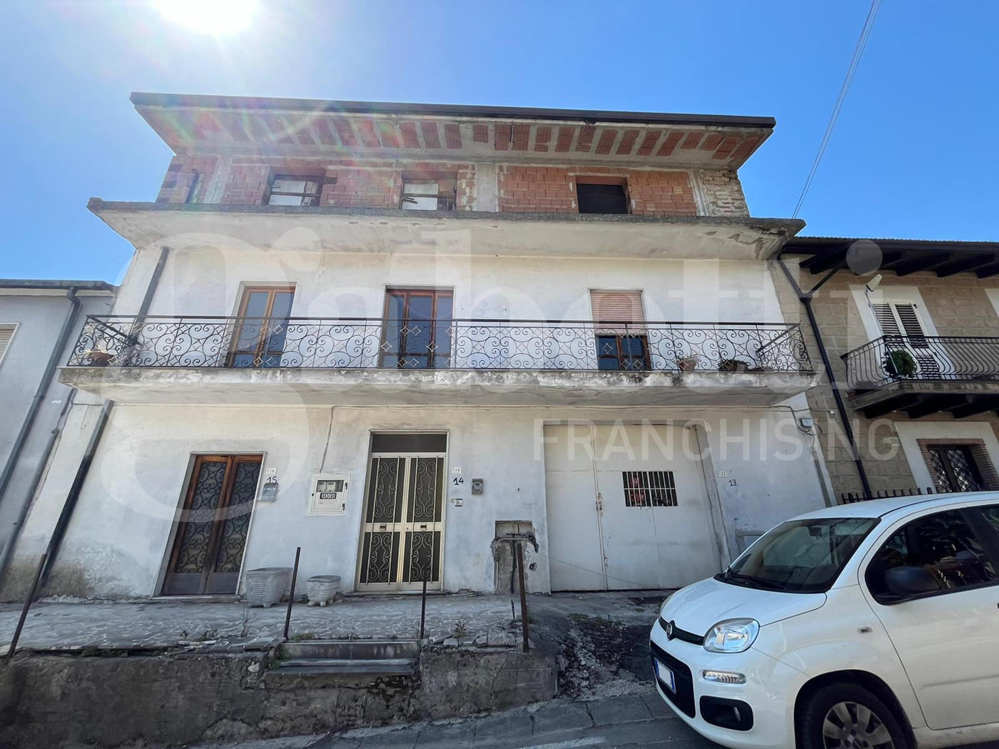 Casa indipendente con giardino a Alvignano