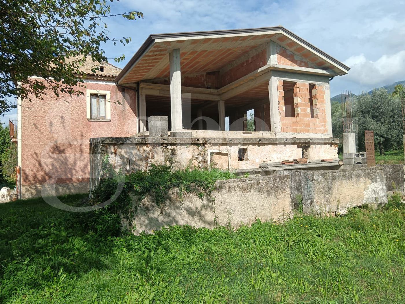 Casa indipendente con giardino a Sant'Angelo d'Alife