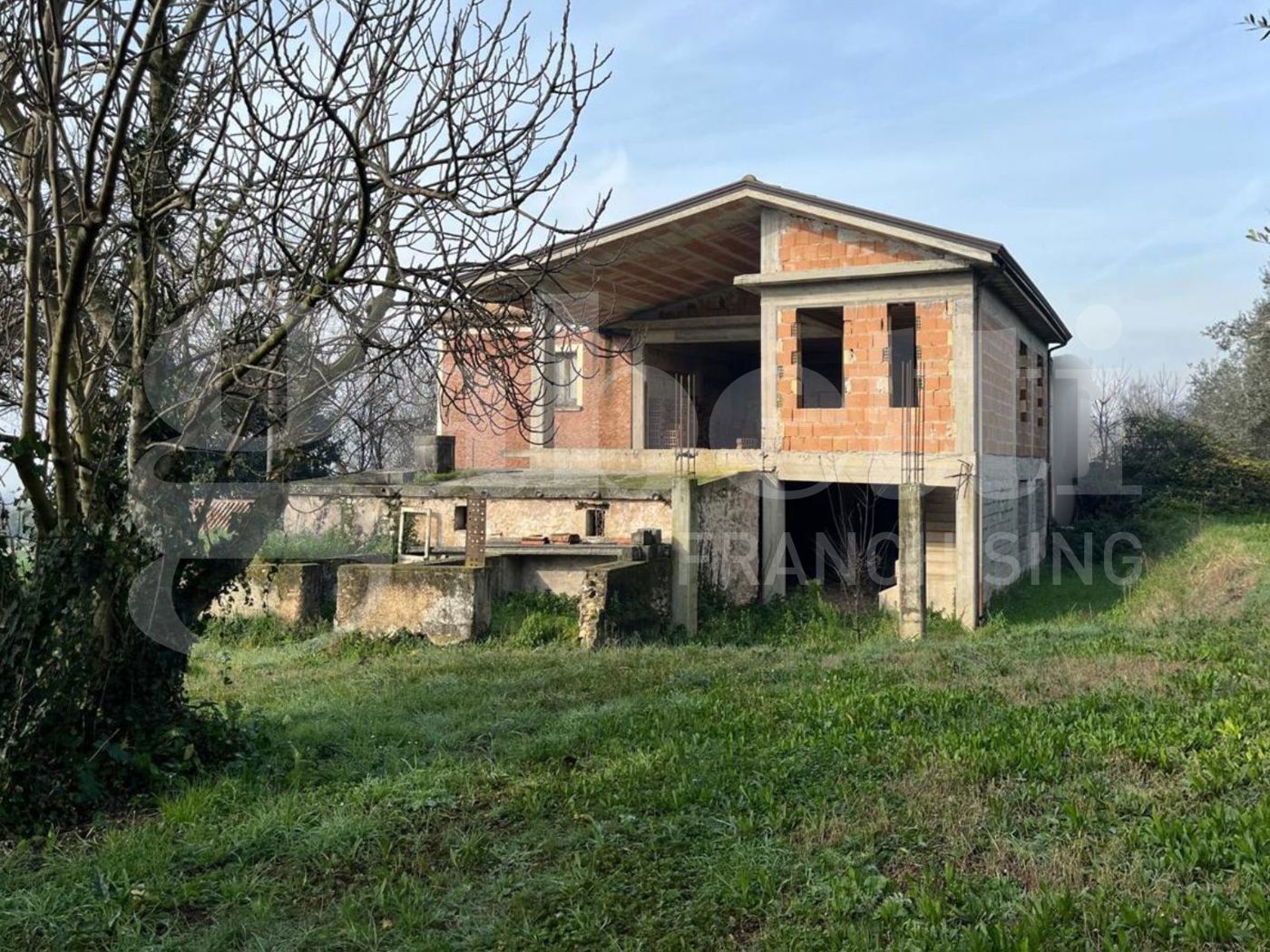 Casa indipendente con giardino a Sant'Angelo d'Alife