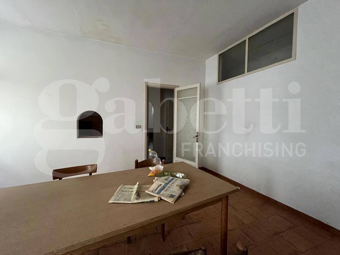 Trilocale da ristrutturare a Piedimonte Matese