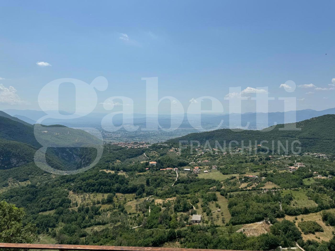 Trilocale con giardino a San Gregorio Matese