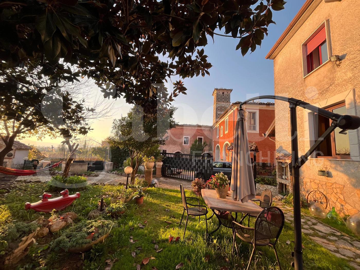 Casa indipendente con giardino a Piedimonte Matese