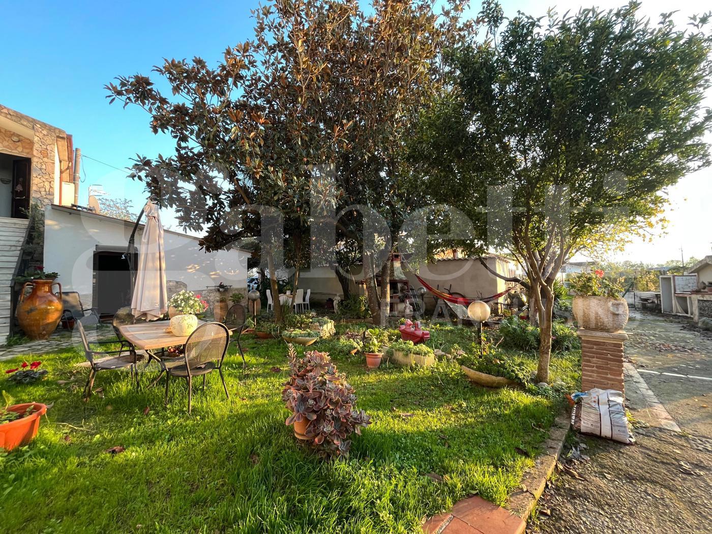 Casa indipendente con giardino a Piedimonte Matese