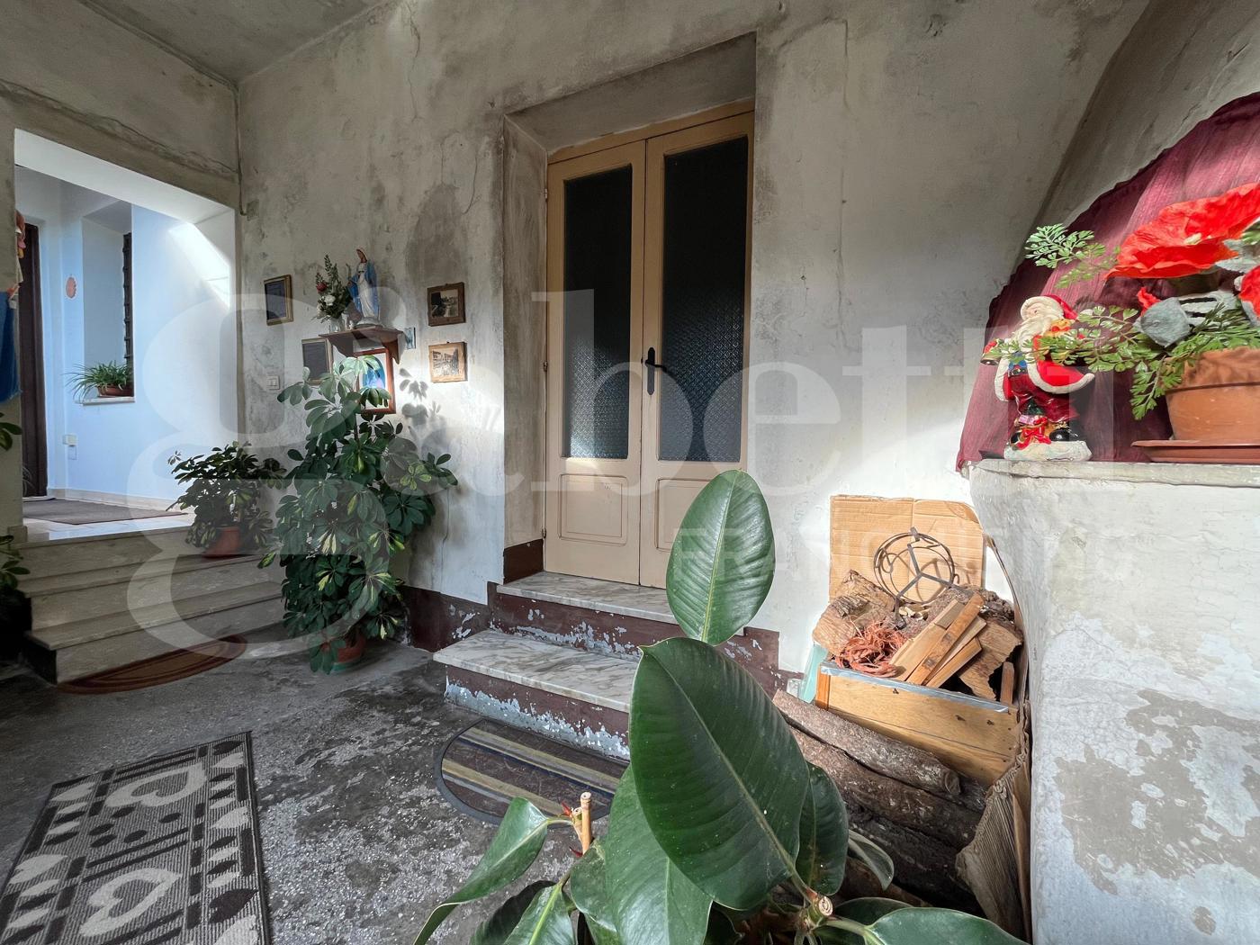 Bilocale da ristrutturare a Alife