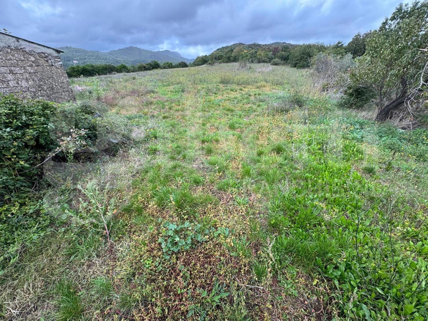 Rustico con giardino a Liberi