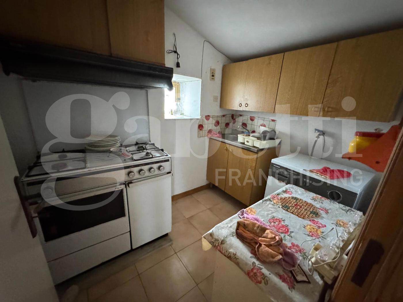 Casa indipendente con giardino a Liberi