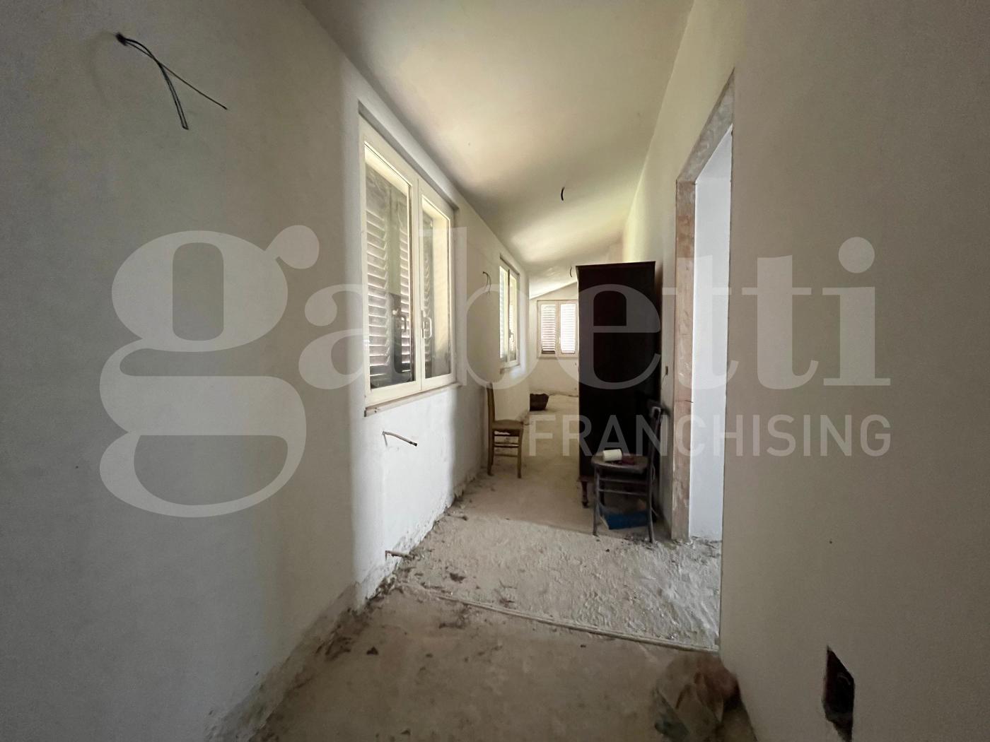 Casa indipendente con giardino a Gioia Sannitica