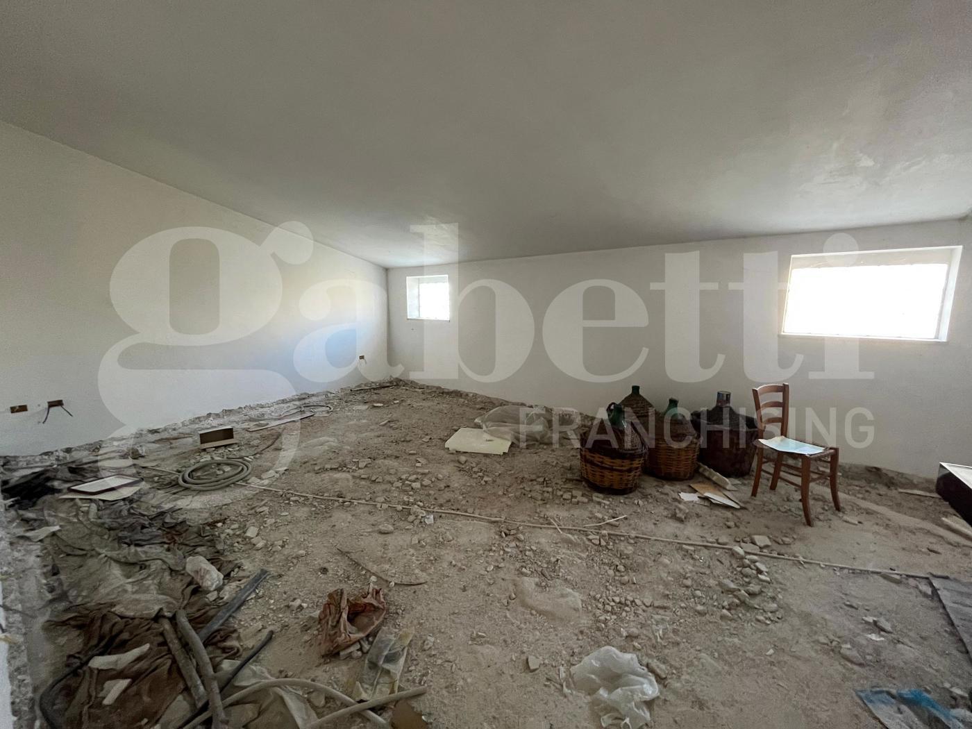 Casa indipendente con giardino a Gioia Sannitica