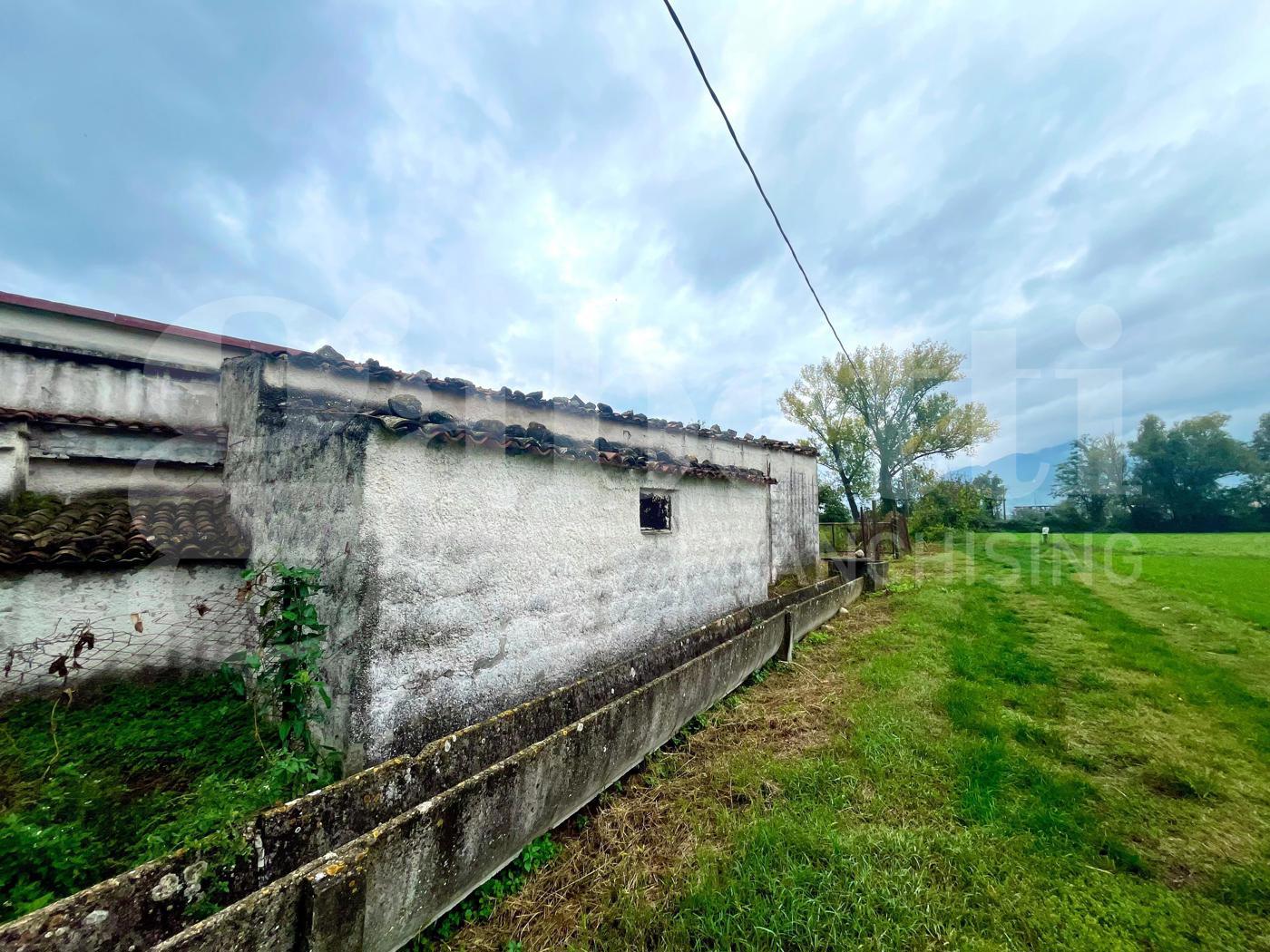 Rustico con giardino a Alife