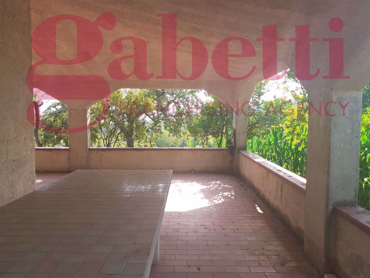 Casa indipendente con giardino a Gioia Sannitica