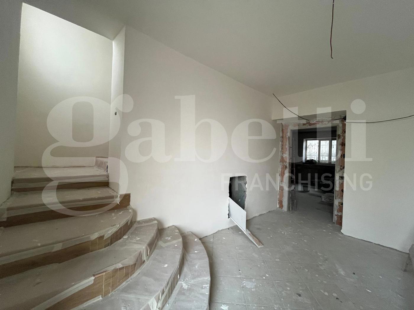 Casa indipendente ristrutturata a Dragoni