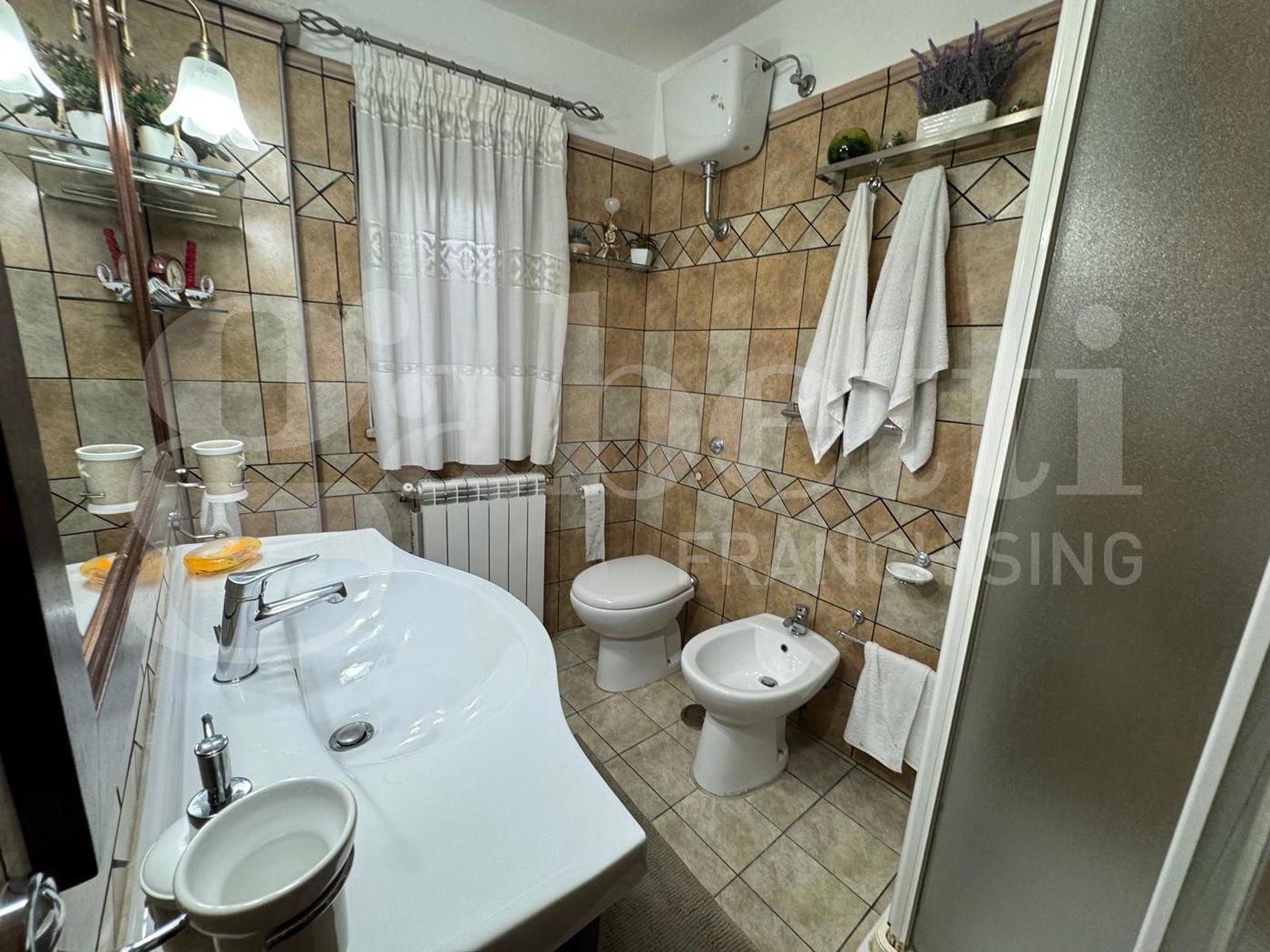 Casa indipendente in vendita a Pratella