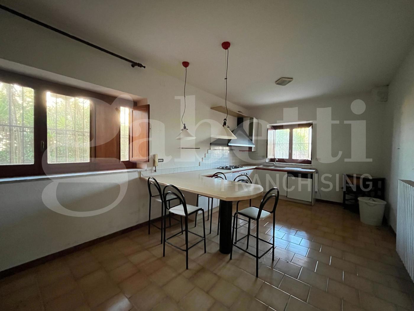 Casa indipendente con giardino a Alvignano