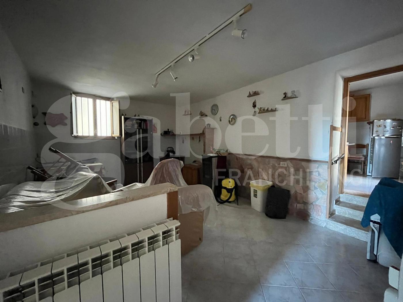 Casa indipendente con giardino a Alvignano