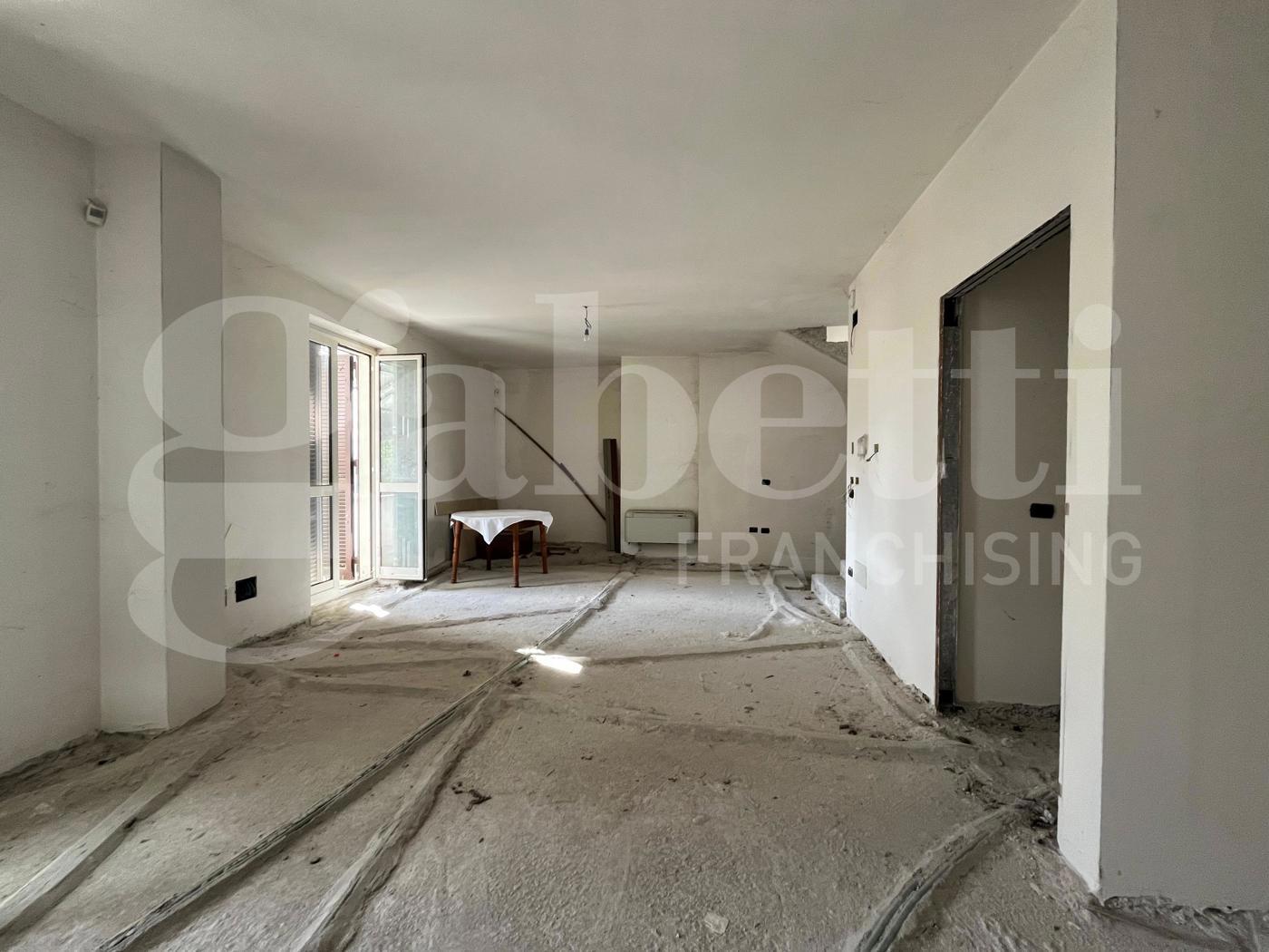 Casa indipendente con giardino a Gioia Sannitica