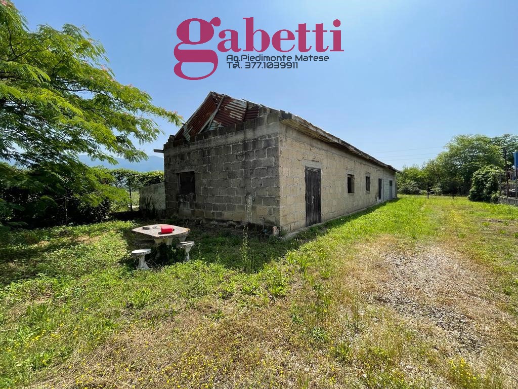 Casa indipendente con giardino a Alife