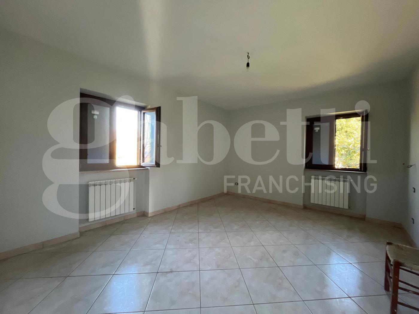 Villa con giardino a San Potito Sannitico