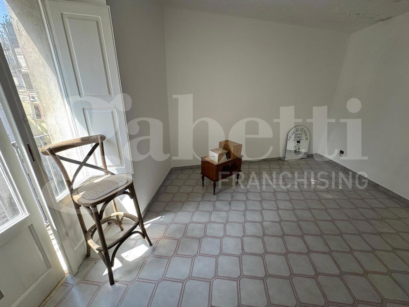 Stabile/Palazzo in vendita a Prata Sannita