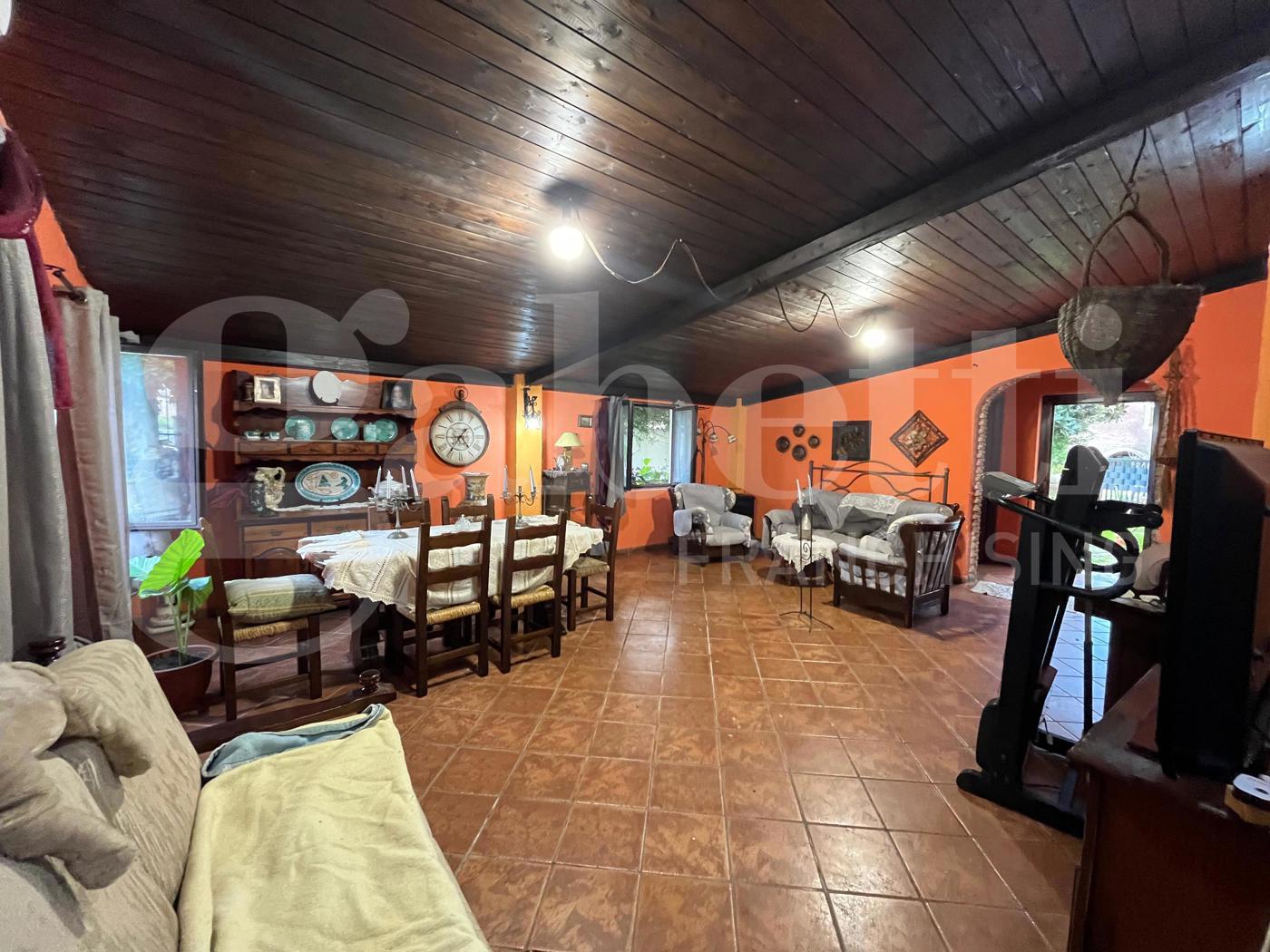 Casa indipendente con giardino a Piedimonte Matese