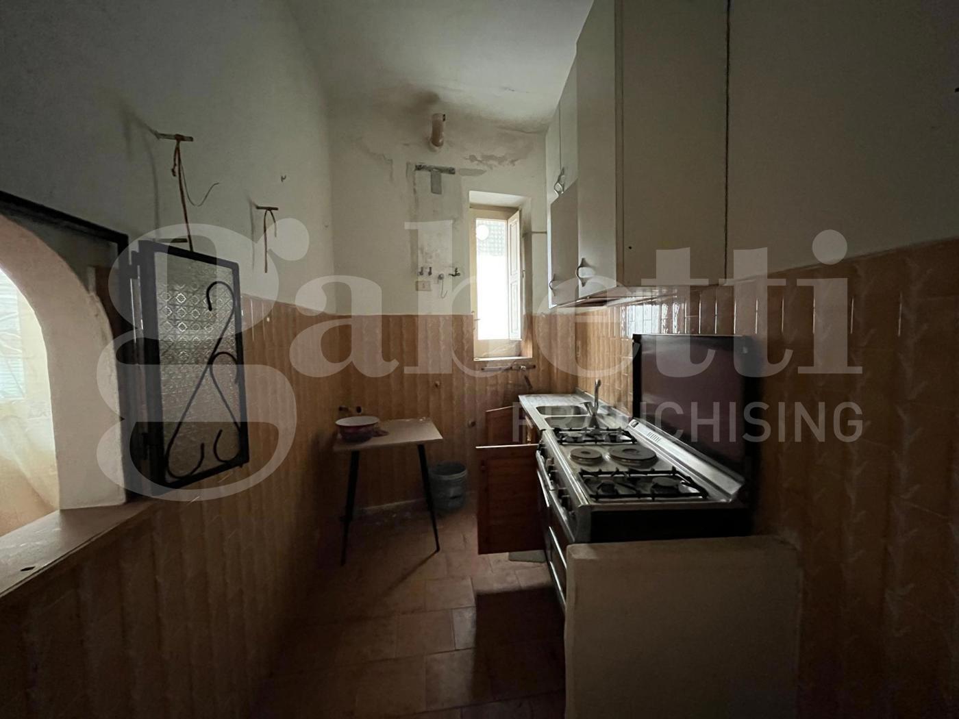 Trilocale da ristrutturare a Piedimonte Matese