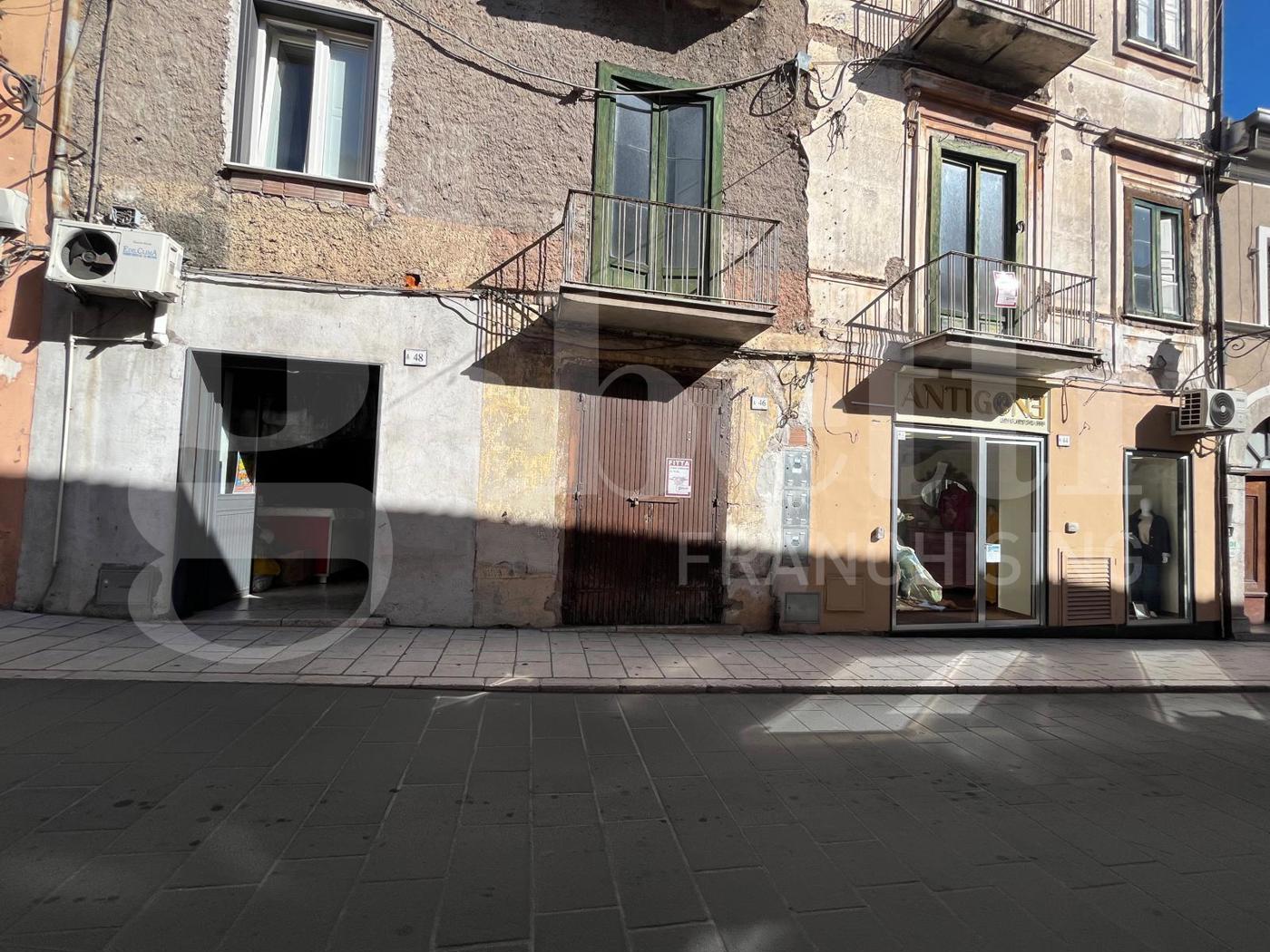 Negozio in affitto a Piedimonte Matese