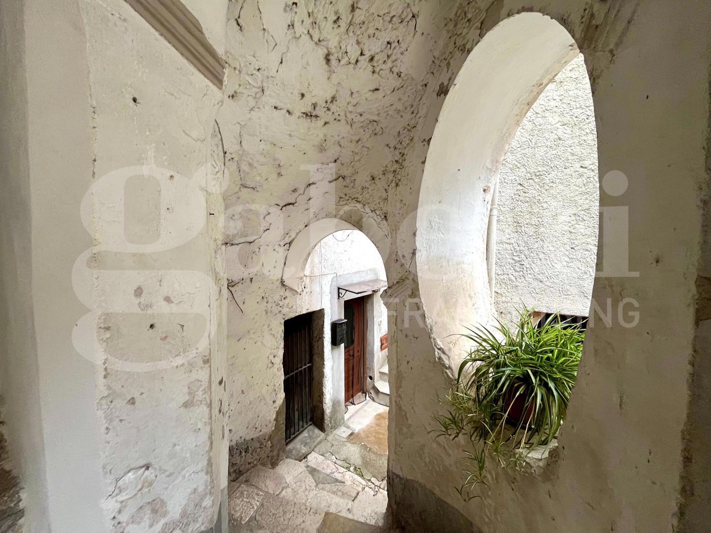 Bilocale da ristrutturare a Alife