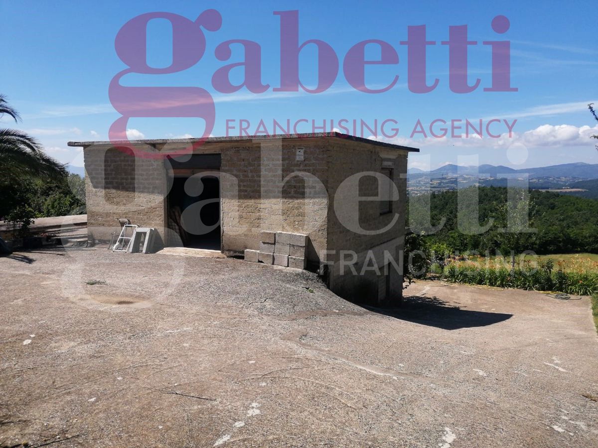 Casa indipendente con giardino a Gioia Sannitica