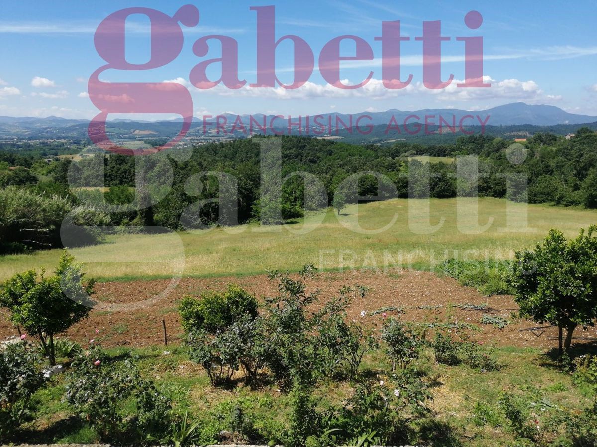 Casa indipendente con giardino a Gioia Sannitica