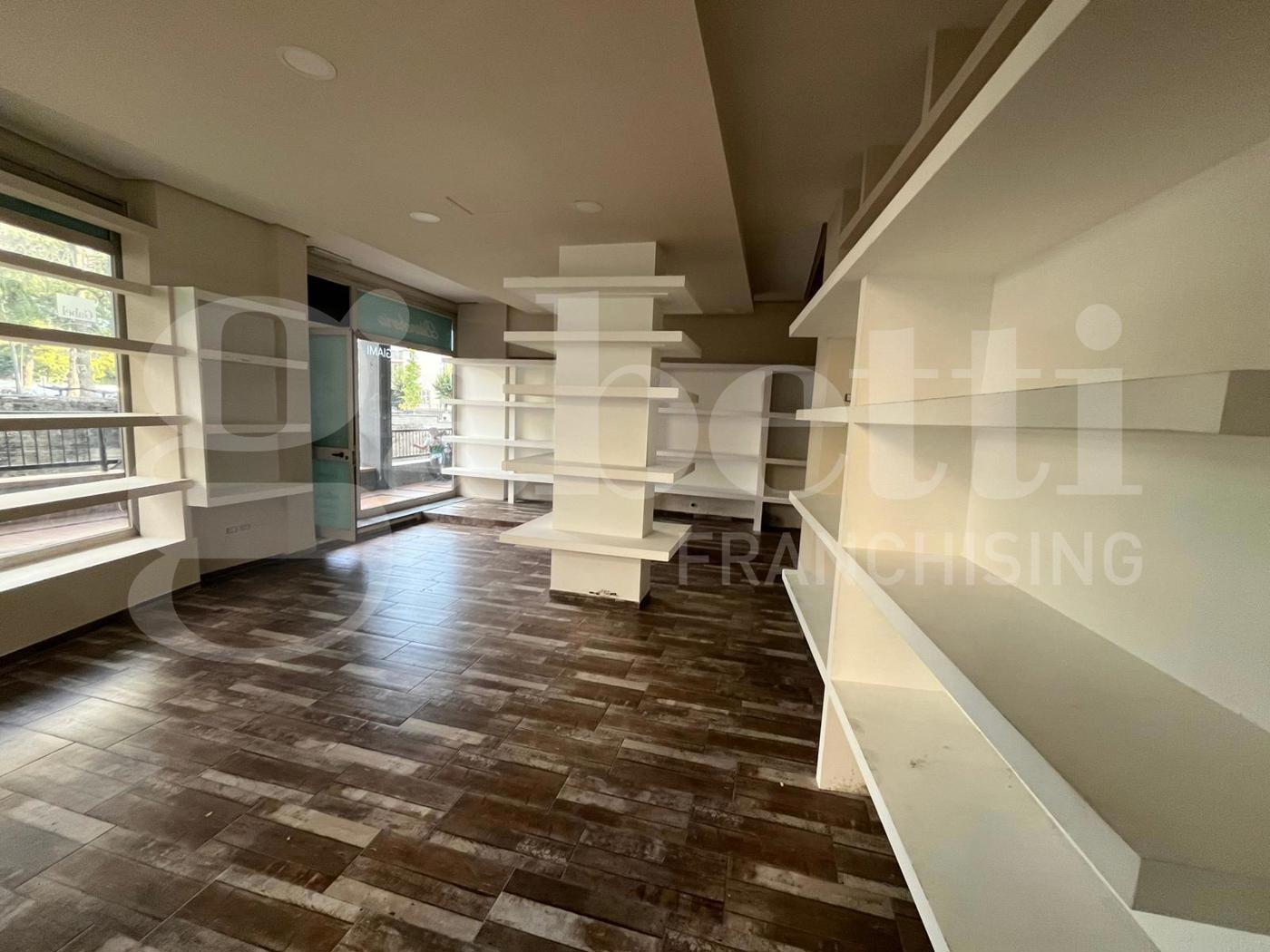 Negozio in affitto a Piedimonte Matese