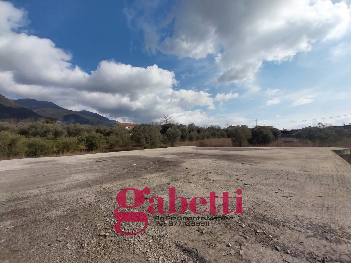 Villa con giardino a Sant'Angelo d'Alife