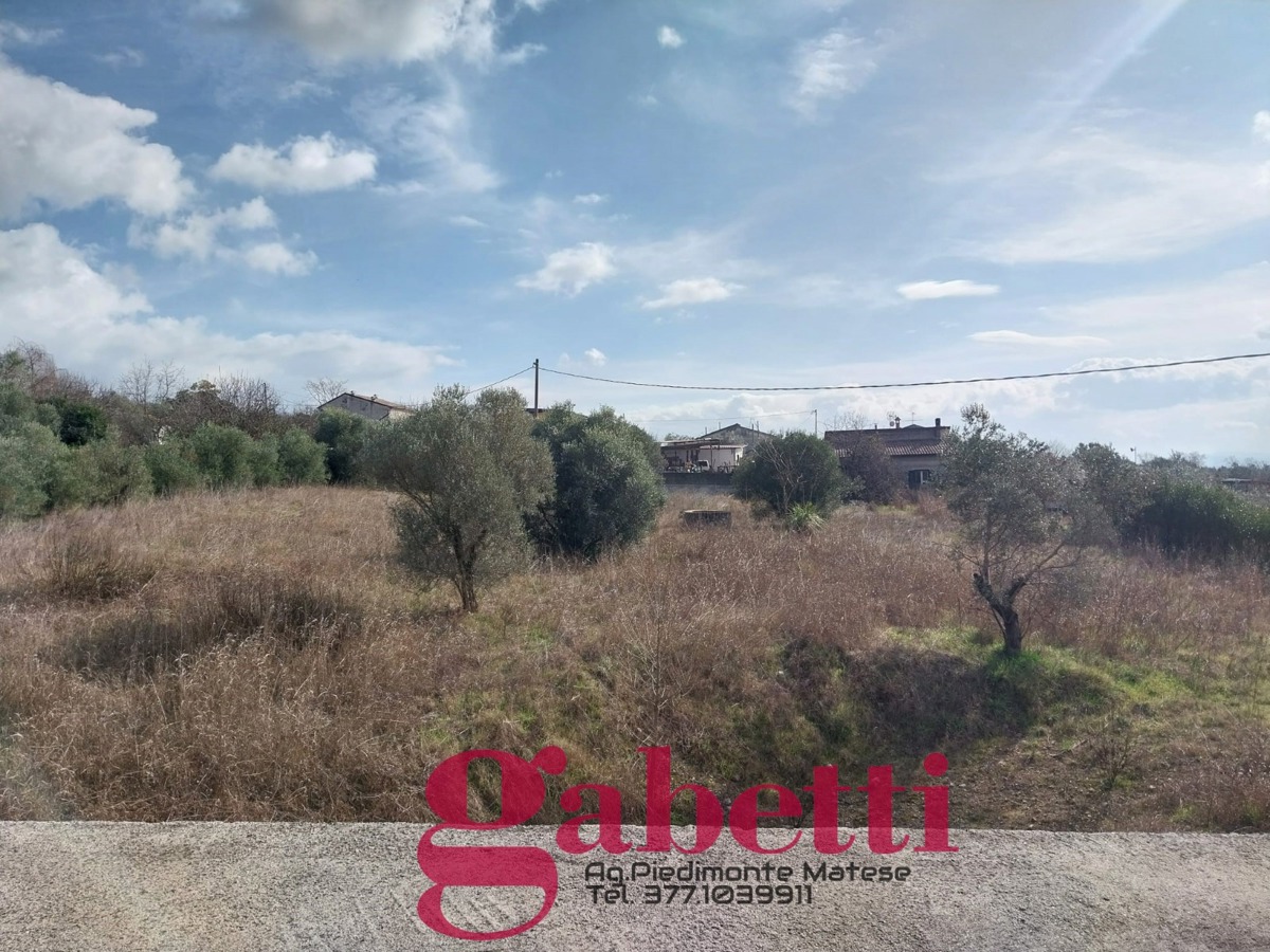 Villa con giardino a Sant'Angelo d'Alife